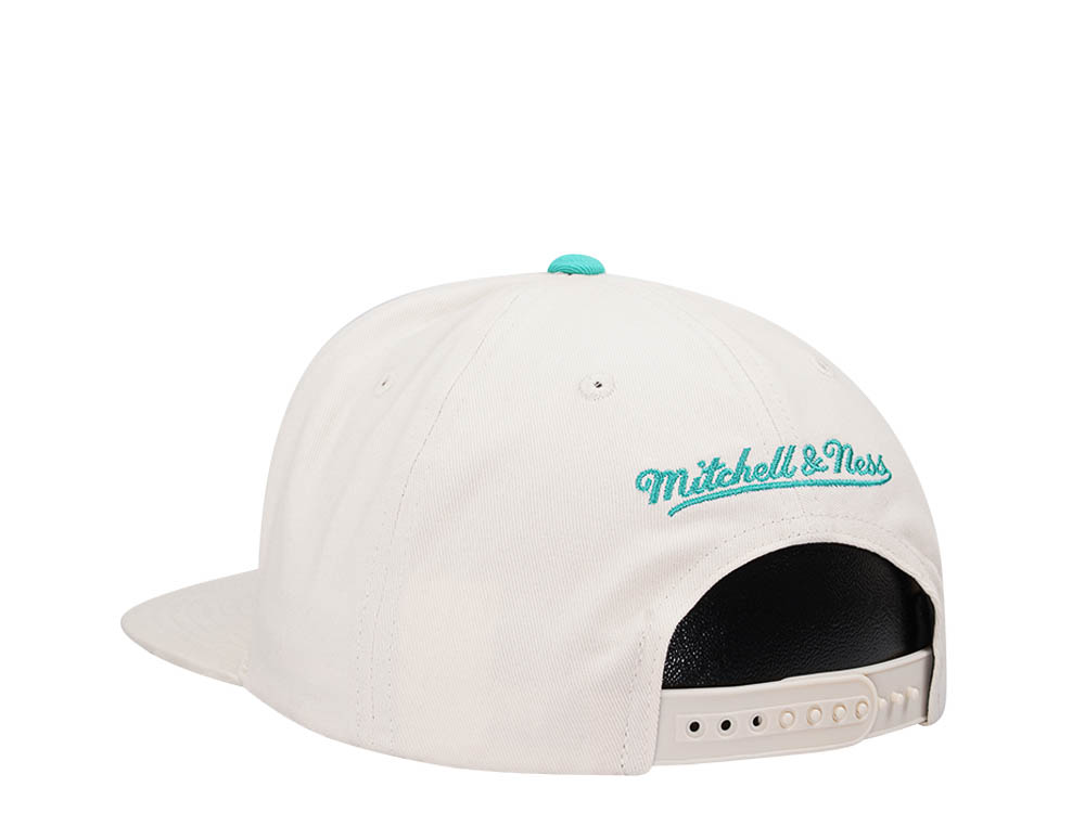 Mitchell & Ness Vancouver Grizzlies Reframe Retro Off White Snapback Cap