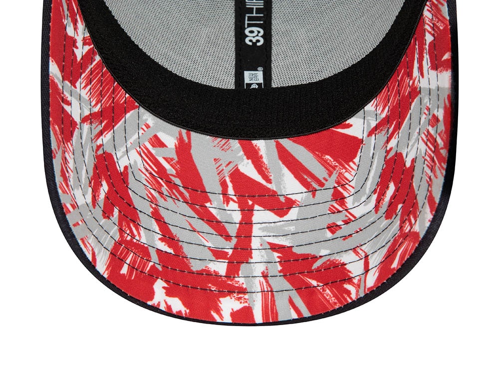 New Era England Rugby Black Undervisor Print Edition 39Thirty Stretch Trucker Cap