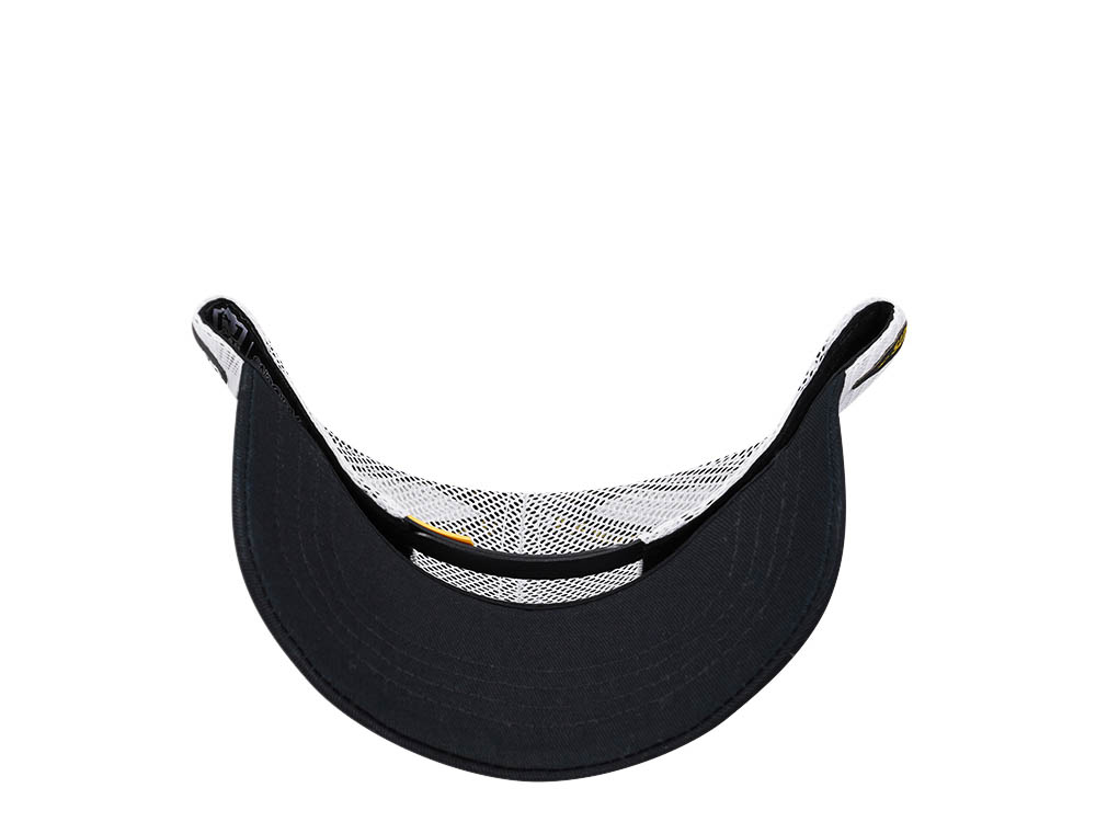 Capslab Snoopy Peanuts Black and White Trucker Snapback Cap