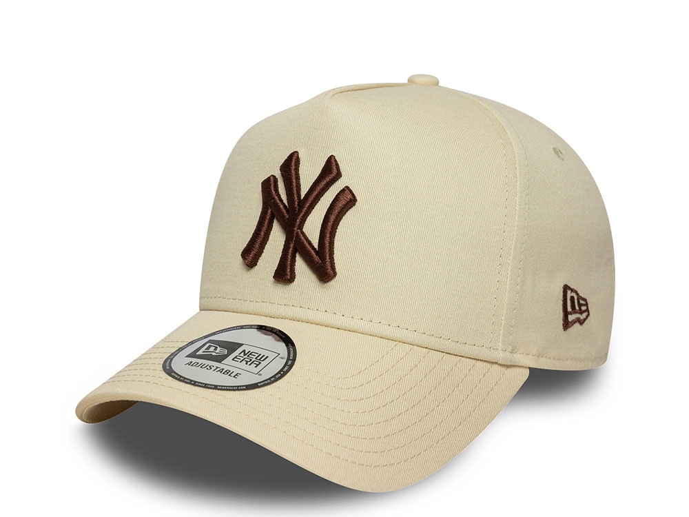 New Era New York Yankees League Essential 9Forty A Frame Snapback Cap