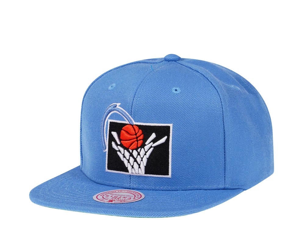 Mitchell & Ness Cleveland Cavaliers Hardwood Classics Snapback Cap