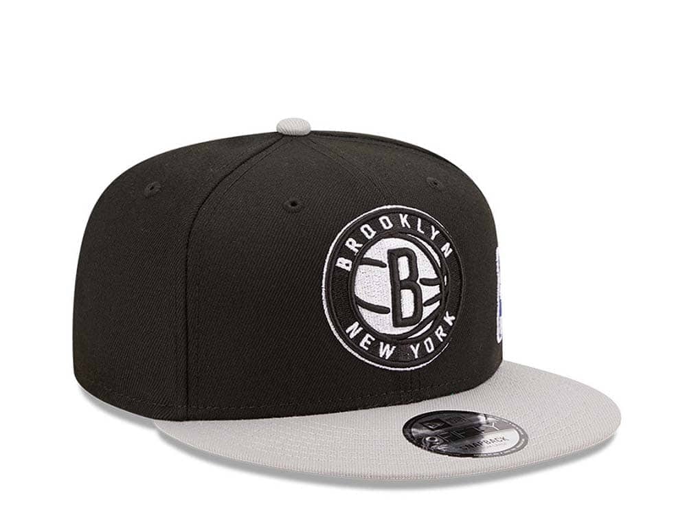 New Era Brooklyn Nets Team Arch Gray and Black 9Fifty Snapback Cap