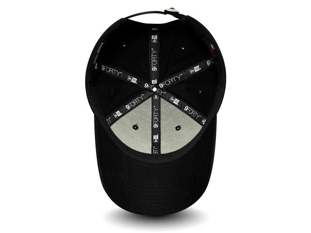 New Era New York Yankees Essential Black Womens 9Forty Strapback Cap