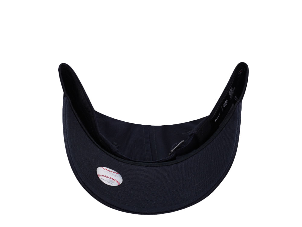 Nike Boston Red Sox Club Navy Edition Strapback Cap