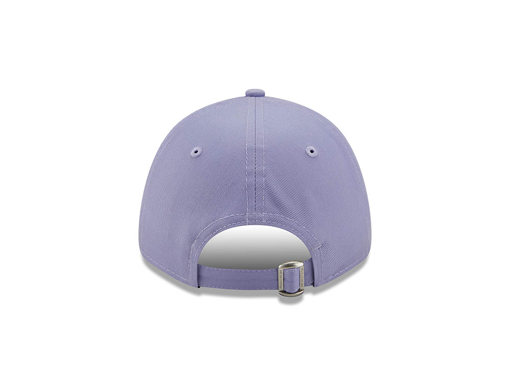 New Era New York Yankees League Essential Lavender Womens 9Forty Strapback Cap