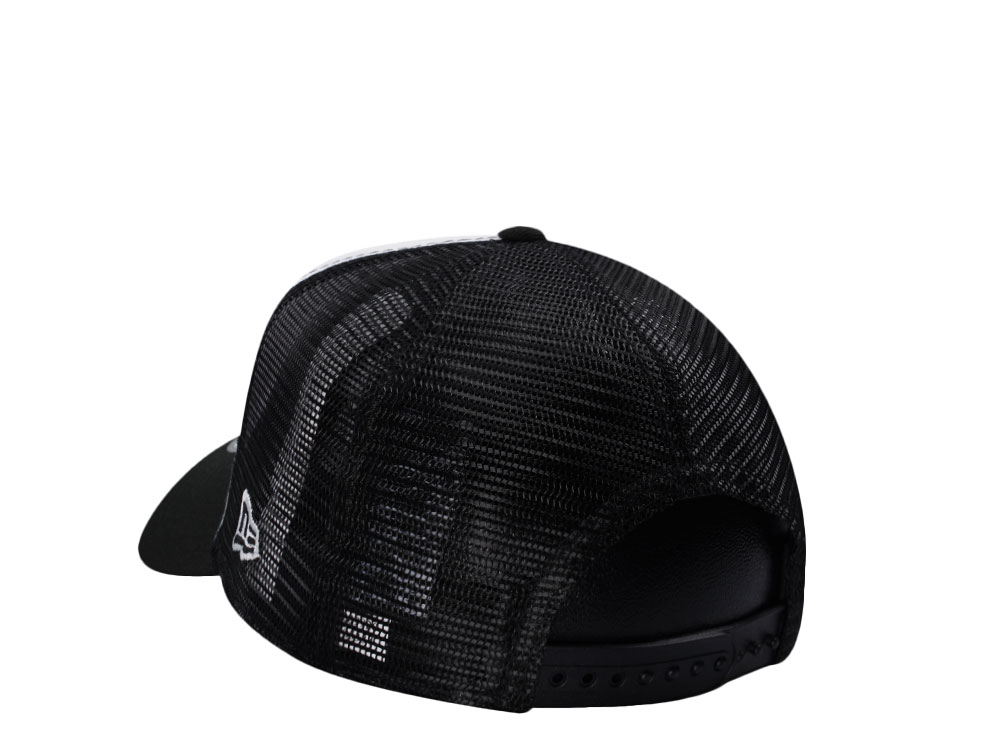 New Era New York Yankees White Classic Edition 9Forty A Frame Trucker Snapback Cap